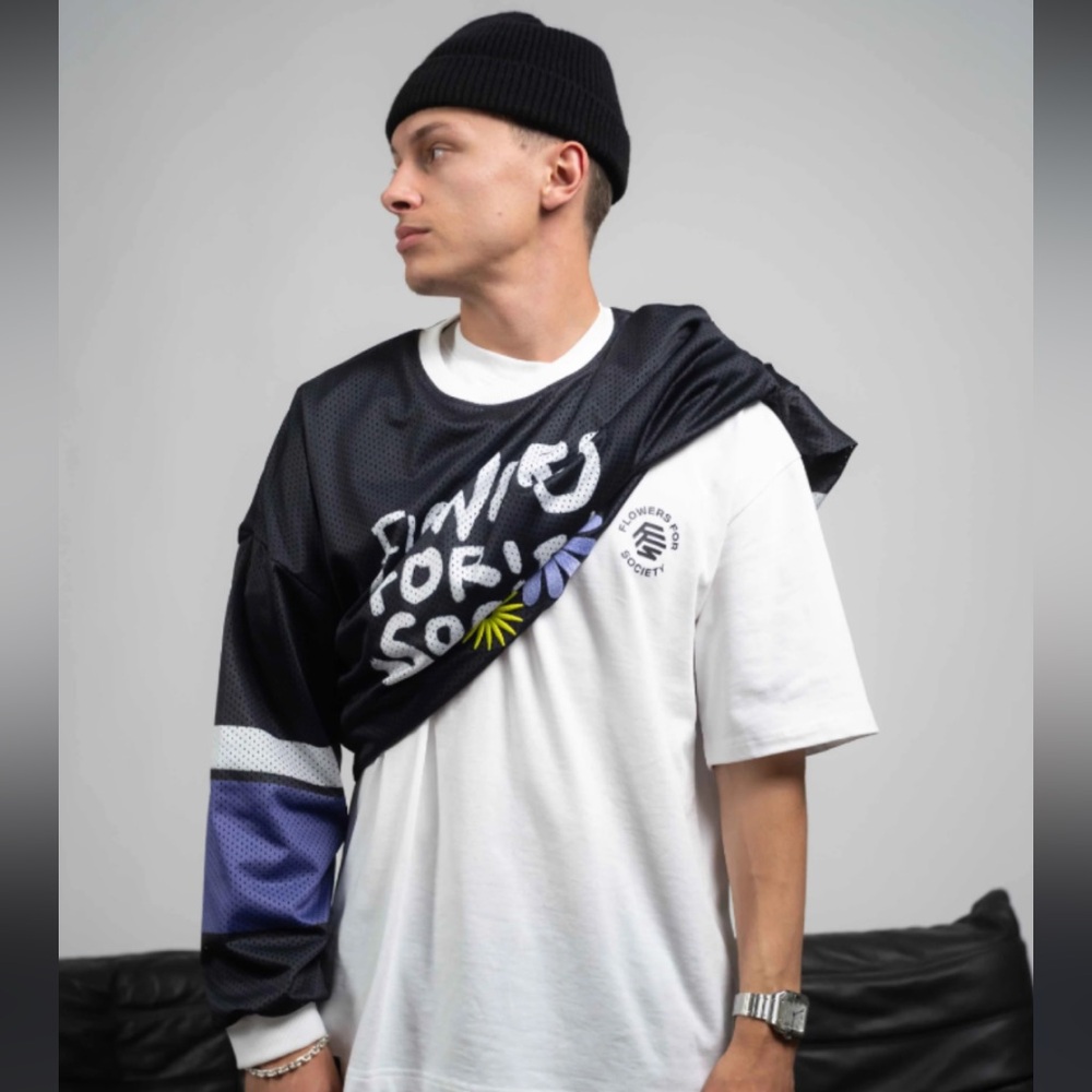 Flowers of Society - Collab Jersey
Size M/L
NWOT
Retails $90
Selling for $50